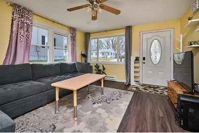 71 Ann St, Chicopee, MA 01020 - Photo 3