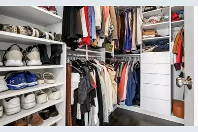 309 E St #22, Boston, MA 02127 - Photo 9