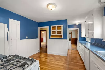 27-28 Seagrave Rd, Cambridge, MA 02140 - Photo 27