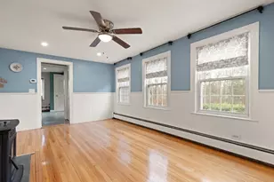 44 Hillview Ave, Holbrook,  02343 - Photo 15