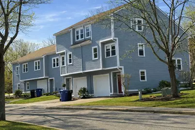 2 Arnold Drive #15  D, Salem, MA 01970 - Photo 1