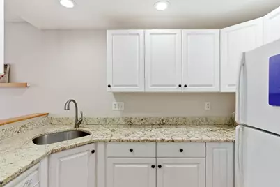 10 Westminster Dr #10, Marlborough, MA 01752 - Photo 7