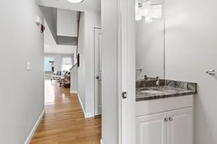 10 Westminster Dr, Marlborough, MA 01752 - Photo 17