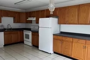 12 Cox Ct, Beverly, MA 01915 - Photo 3