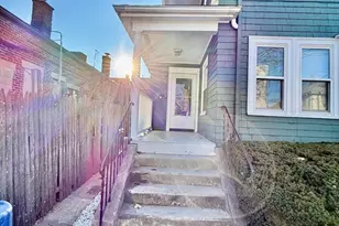 19 Pierce St, Quincy, MA 02171 - Photo 17