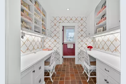 1 Buckingham Ter, Wellesley, MA 02482 - Photo 15