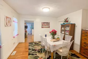 6 Webster St, Somerville, MA 02145 - Photo 5