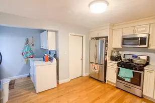 6 Webster St, Somerville, MA 02145 - Photo 7