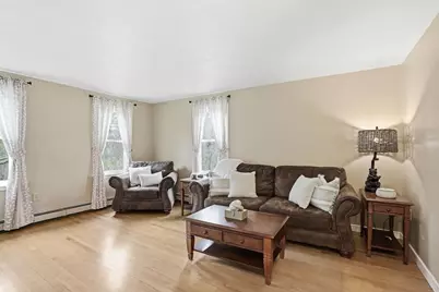 17 Oak St, Plympton, MA 02367 - Photo 3