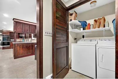 515 Upham St, Melrose, MA 02176 - Photo 13