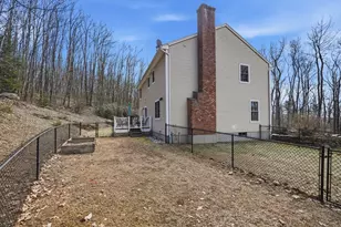 1048 Main Rd, Granville, MA 01034 - Photo 35