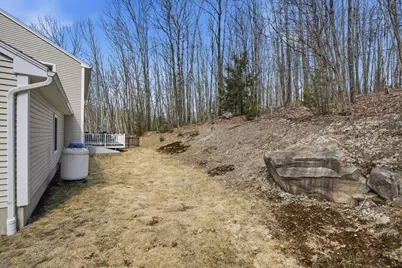 1048 Main Rd, Granville, MA 01034 - Photo 37