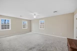 1048 Main Rd, Granville, MA 01034 - Photo 19