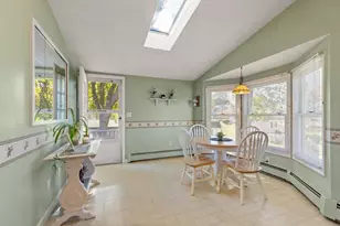 35 Roosevelt St, Maynard, MA 01754 - Photo 21