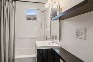 633 Commercial St, Provincetown, MA 02657 - Photo 23