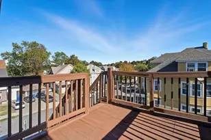 95 Dickinson St, Springfield, MA 01108 - Photo 39