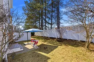 160 Pine St, Newton, MA 02466 - Photo 27