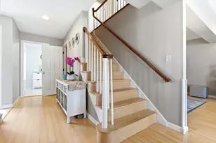 160 Pine St, Newton, MA 02466 - Photo 3