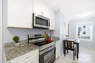 160 Pine St, Newton, MA 02466 - Photo 13