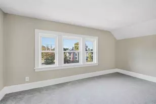 95 Dickinson St, Springfield, MA 01108 - Photo 11