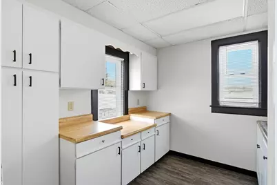 86 Conz St, Northampton, MA 01060 - Photo 5