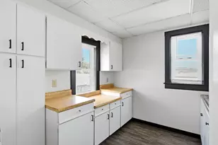 86 Conz St, Northampton, MA 01060 - Photo 5