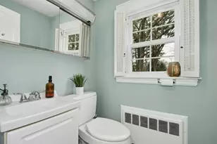 94 Spruce St, Framingham, MA 01701 - Photo 5