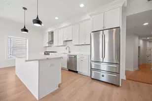 34 Salem St, Medford, MA 02155 - Photo 3