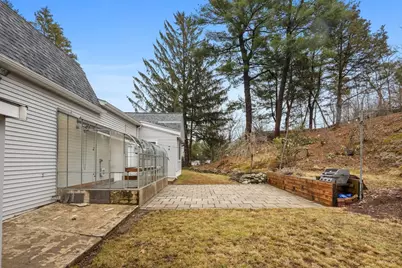 30 Allandale St, Boston, MA 02130 - Photo 27