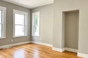 642 Moody St, Waltham, MA 02453 - Photo 5