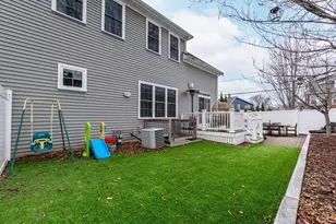 135 Sumner St, Quincy, MA 02169 - Photo 31
