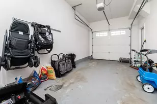 135 Sumner St, Quincy, MA 02169 - Photo 27