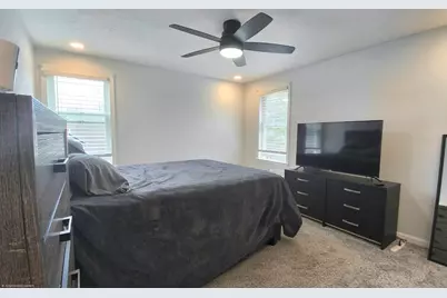 154 Dudley Oxford Rd, Dudley, MA 01571 - Photo 17