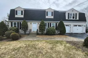 154 Dudley Oxford Rd, Dudley, MA 01571 - Photo 1