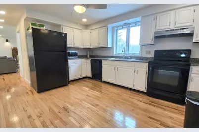 154 Dudley Oxford Rd, Dudley, MA 01571 - Photo 13