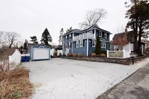 19 Maple St, Wareham, MA 02532 - Photo 3