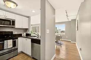 8-12 Museum Way, Cambridge, MA 02141 - Photo 11