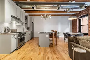 21 Wormwood St, Boston, MA 02210 - Photo 3