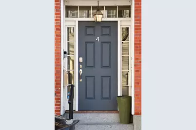 4 Mount Vernon St #PH, Boston, MA 02129 - Photo 1