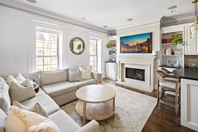 4 Mount Vernon St #PH, Boston, MA 02129 - Photo 3