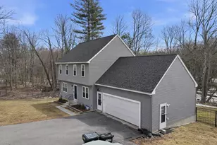 129 Quinapoxet St, Holden, MA 01522 - Photo 3