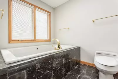 205 Perron Avenue, Somerset, MA 02726 - Photo 23