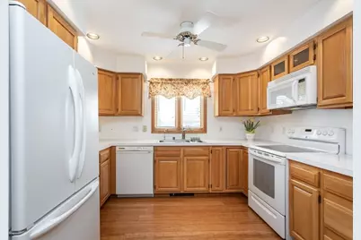 205 Perron Avenue, Somerset, MA 02726 - Photo 11