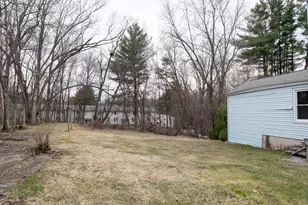 14 Dewey St, Easthampton, MA 01027 - Photo 33