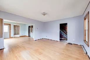 14 Dewey St, Easthampton, MA 01027 - Photo 17