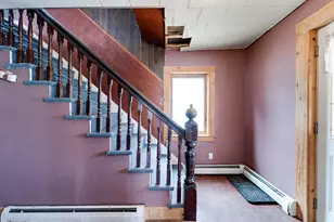 14 Dewey St, Easthampton, MA 01027 - Photo 9