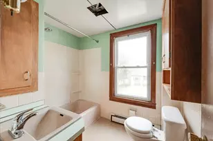 14 Dewey St, Easthampton, MA 01027 - Photo 21