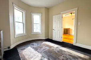 24 Weld Hill St, Boston, MA 02130 - Photo 19