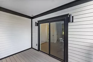 230 Washington St, Boston, MA 02135 - Photo 11