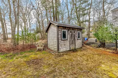 104 Edgewater Dr W, Falmouth, MA 02536 - Photo 39